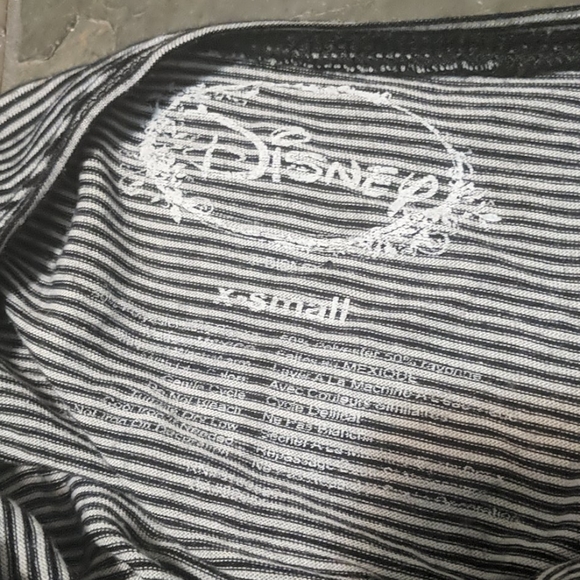 Mickey Mouse crop top - Picture 3 of 3